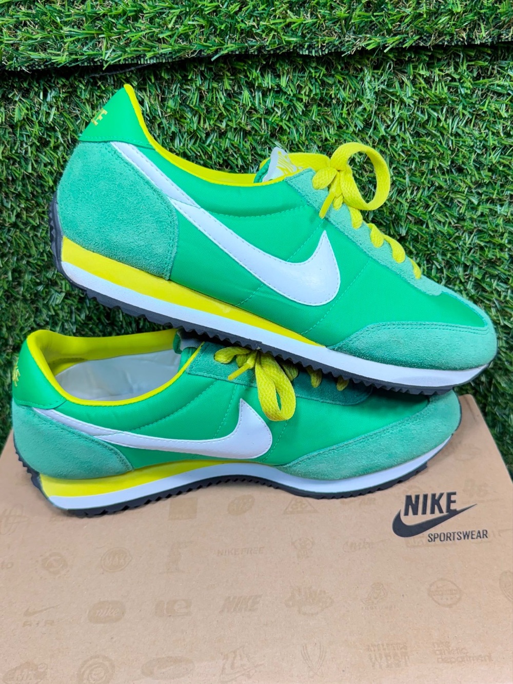 VTG 2012 Nike Oceania Hyper Verde Green Yellow 6.5 307165-300 OG Box Authentic